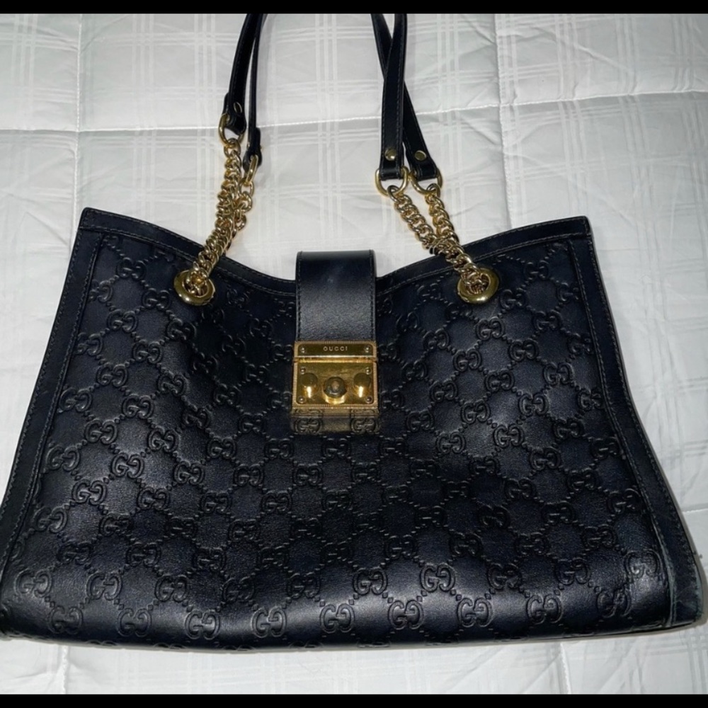 Gucci medium black padlock shoulder bag